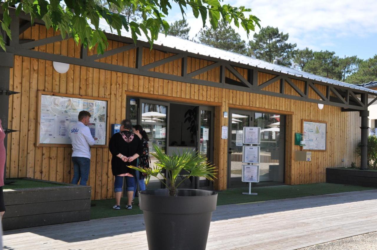 Mobilhome Cote Landaise Les Dunes De Contis 4 Saint-Julien-en-Born Exteriör bild