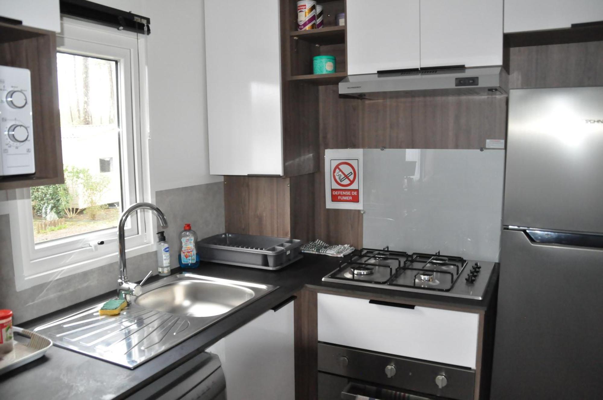 Mobilhome Cote Landaise Les Dunes De Contis 4 Saint-Julien-en-Born Exteriör bild