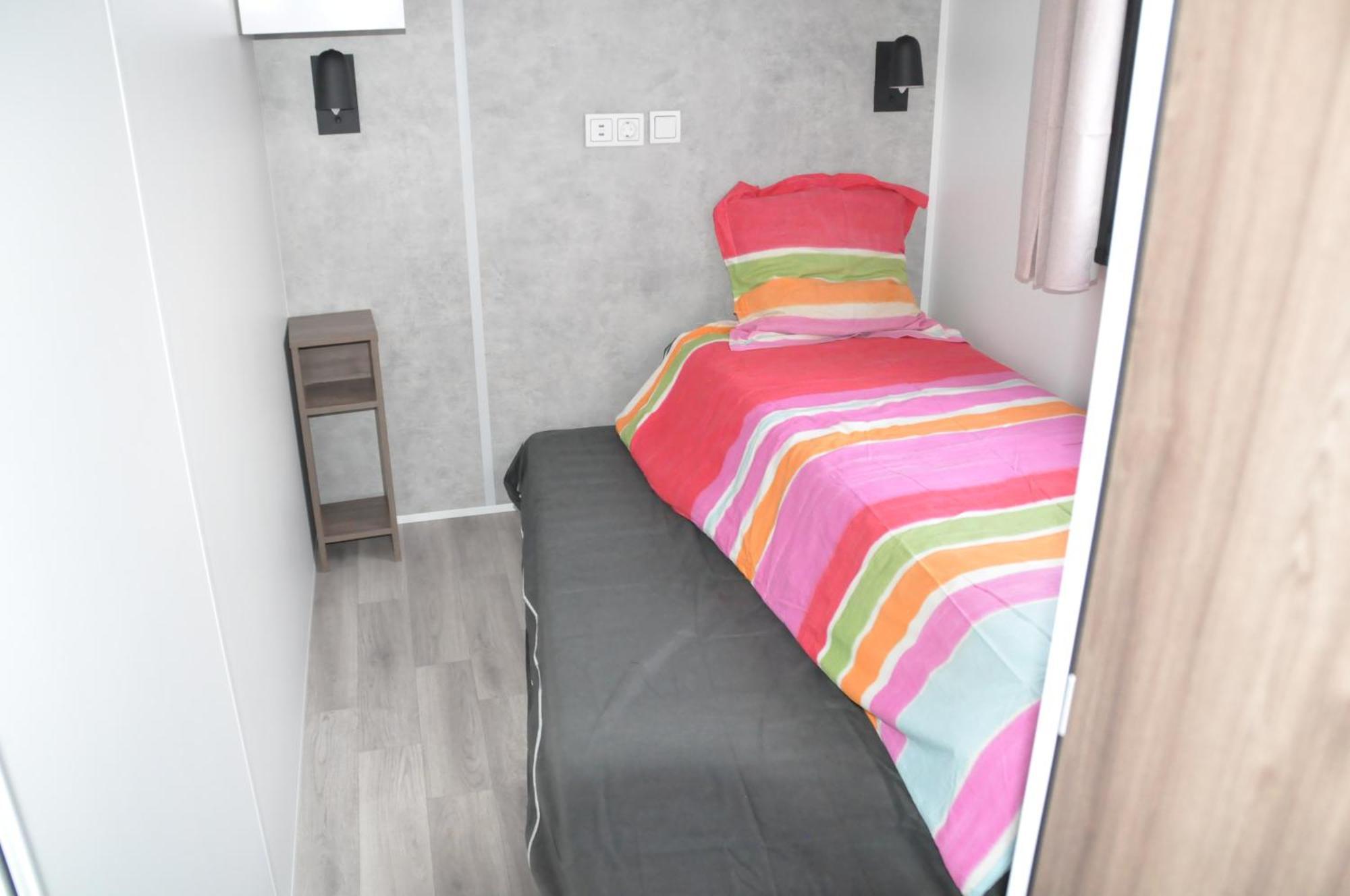 Mobilhome Cote Landaise Les Dunes De Contis 4 Saint-Julien-en-Born Exteriör bild