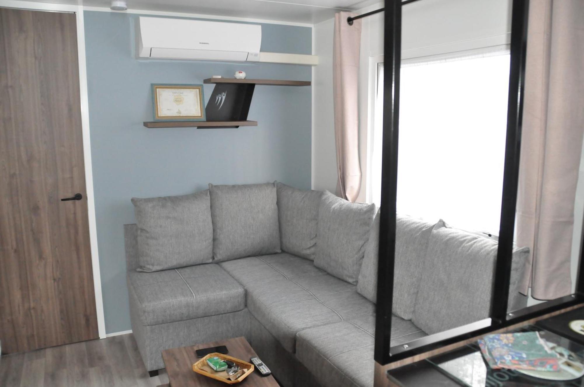 Mobilhome Cote Landaise Les Dunes De Contis 4 Saint-Julien-en-Born Exteriör bild
